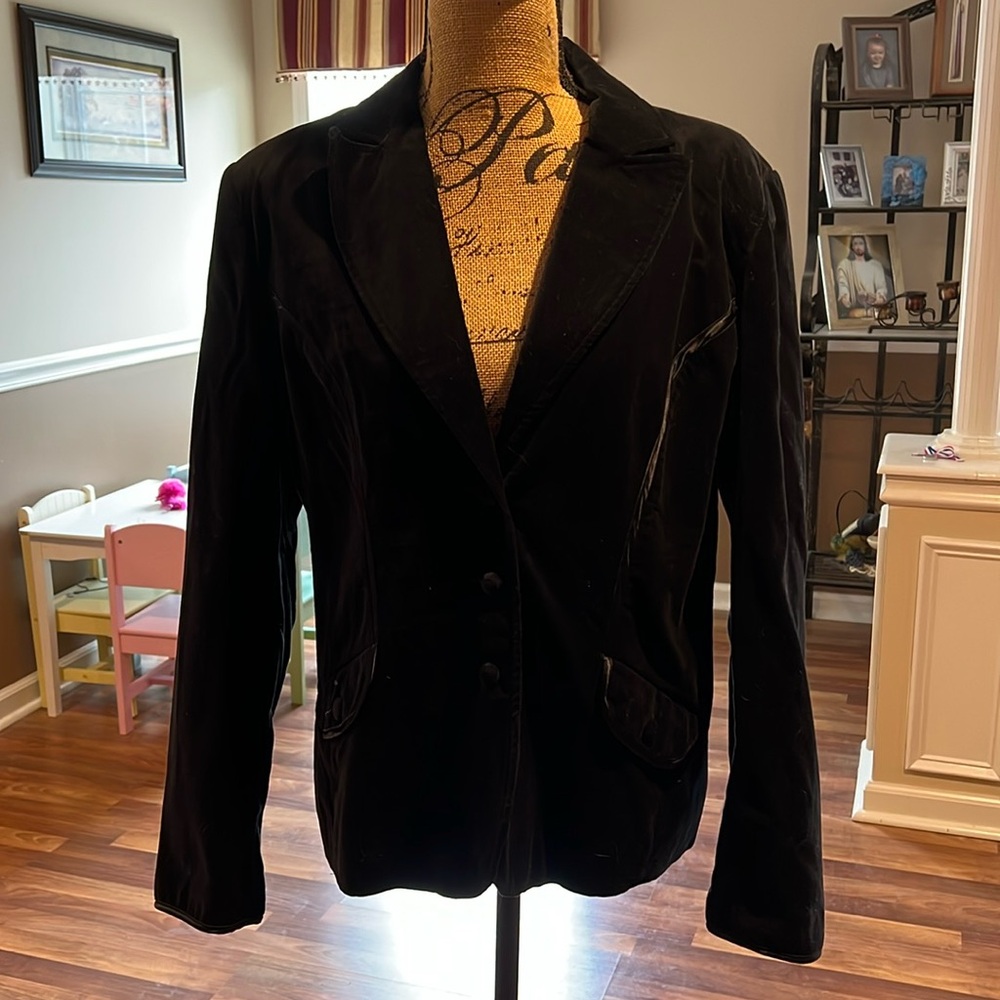 Size 16 velour feel black blazer